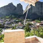 Apartment Romance Dream Meteora 1